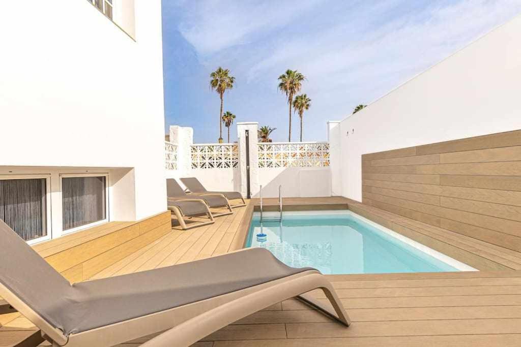 La Favorita Preciosa Villa Con Piscina Privada คอร์ราเลโฮ ภายนอก รูปภาพ