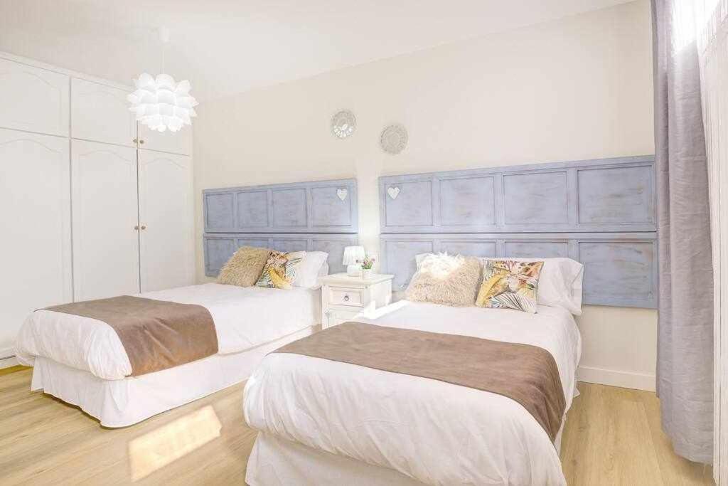 La Favorita Preciosa Villa Con Piscina Privada คอร์ราเลโฮ ภายนอก รูปภาพ